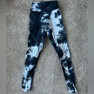 Balance Athletica black ATMOS leggings size small